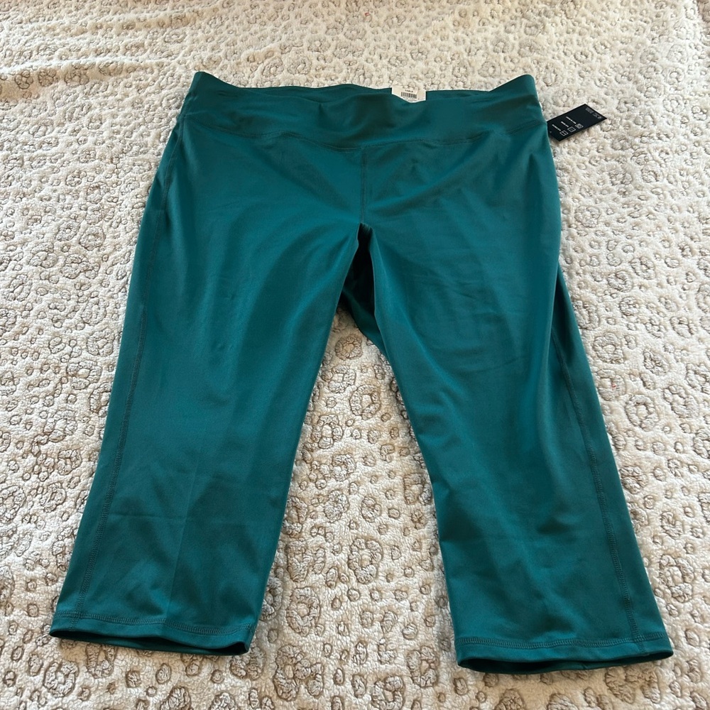 NWT Ideology Women’s Plus Size 3x Capri Leggings - Picture 5 of 8